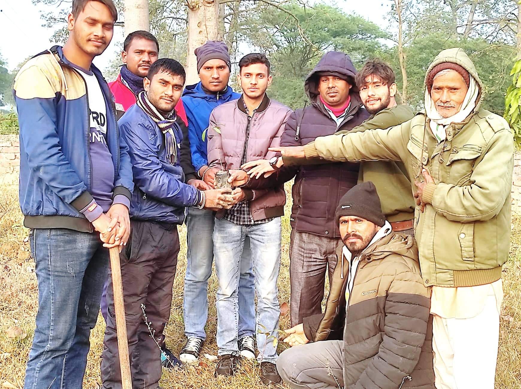 मर्चवारका युवाहरुको सक्रियतामा बृक्षारोपण सम्पन्न 