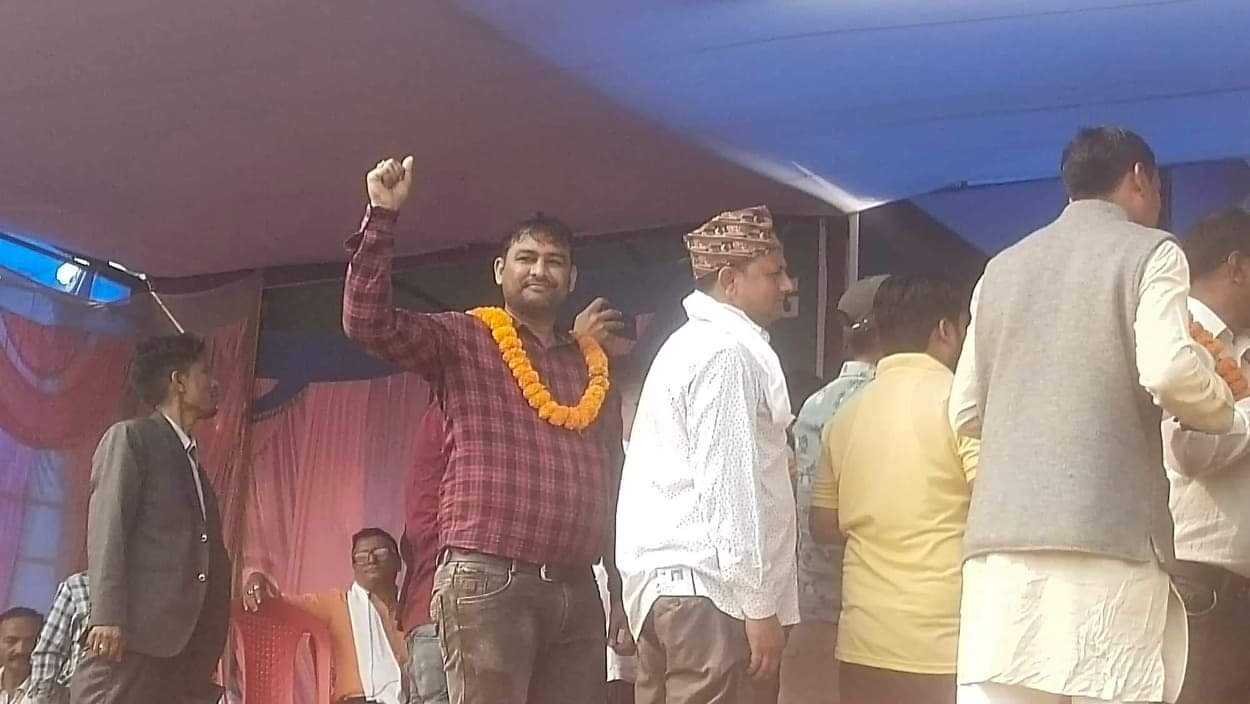 कृष्णनगर वडा नं २ देखि वडा अध्यक्षमा सुनिल मोदनवालले उमेदवारी दिने