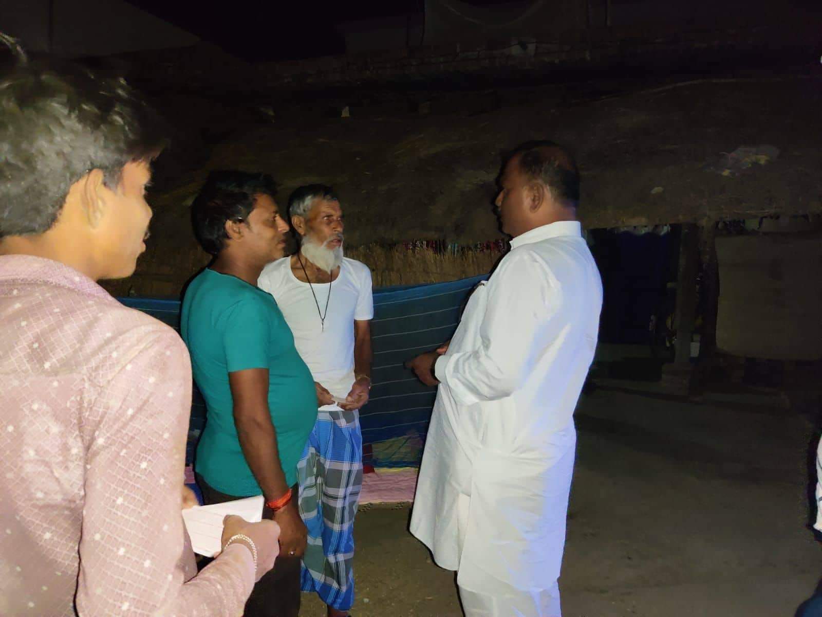 इत्तेहाद नेपाल अध्यक्ष खां जन समपर्कमा तिब्रता दिदै