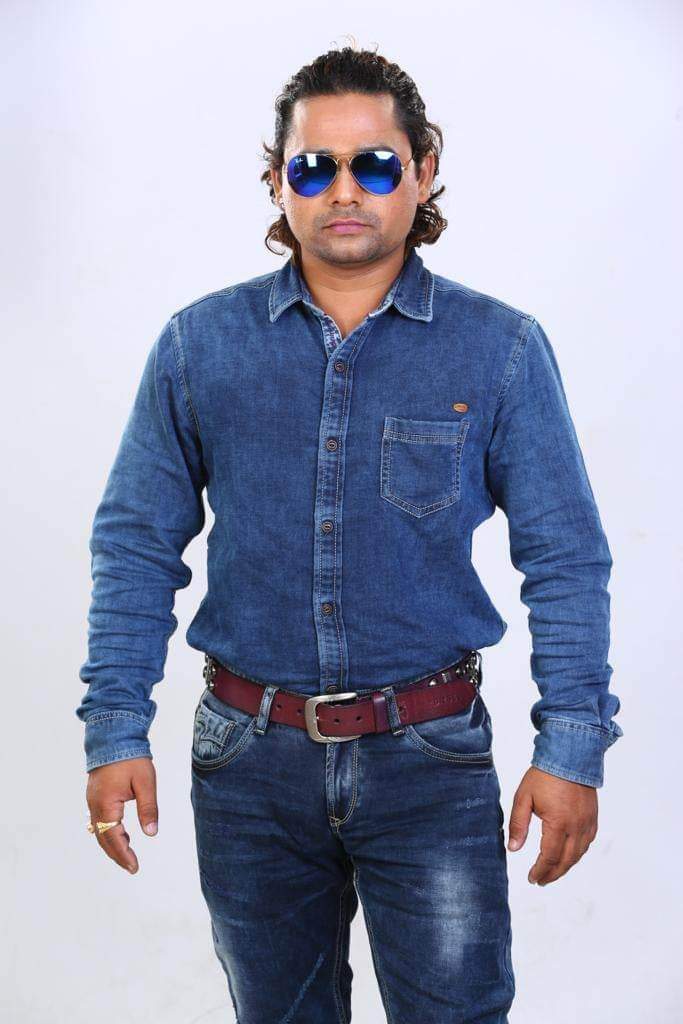 तारकेश्वर कला प्रतिष्ठानव्दारा श्याम कुमार मिश्र सम्मानित