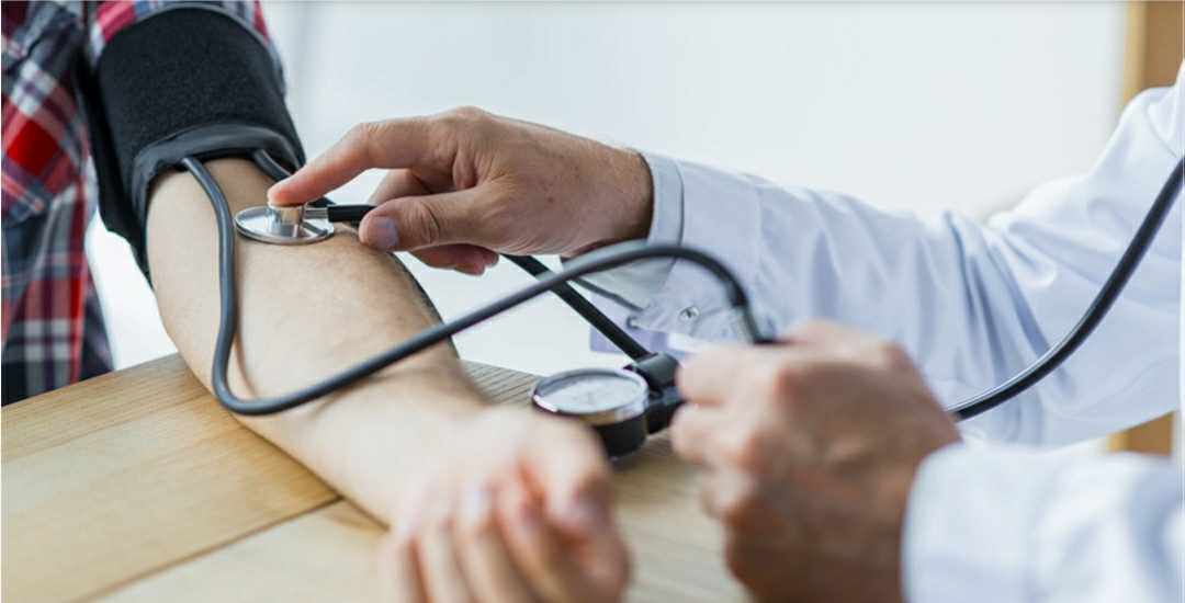 निशुल्क स्वास्थ्य सिविर कृष्णनगरमा सन्चालन हुदै